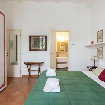 Colosseum Charming Apartment Rome Buitenkant foto