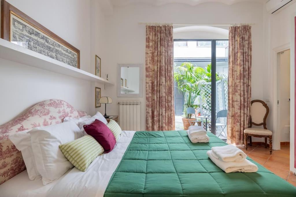 Colosseum Charming Apartment Rome Buitenkant foto