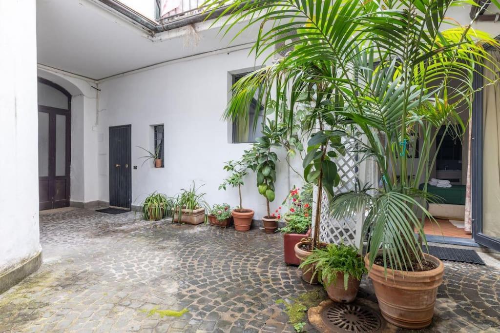 Colosseum Charming Apartment Rome Buitenkant foto